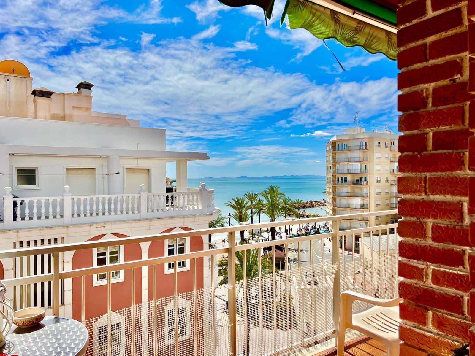 3 chambre Penthouse à vendre à Torrevieja - 255 000 € (Ref: 9877396)