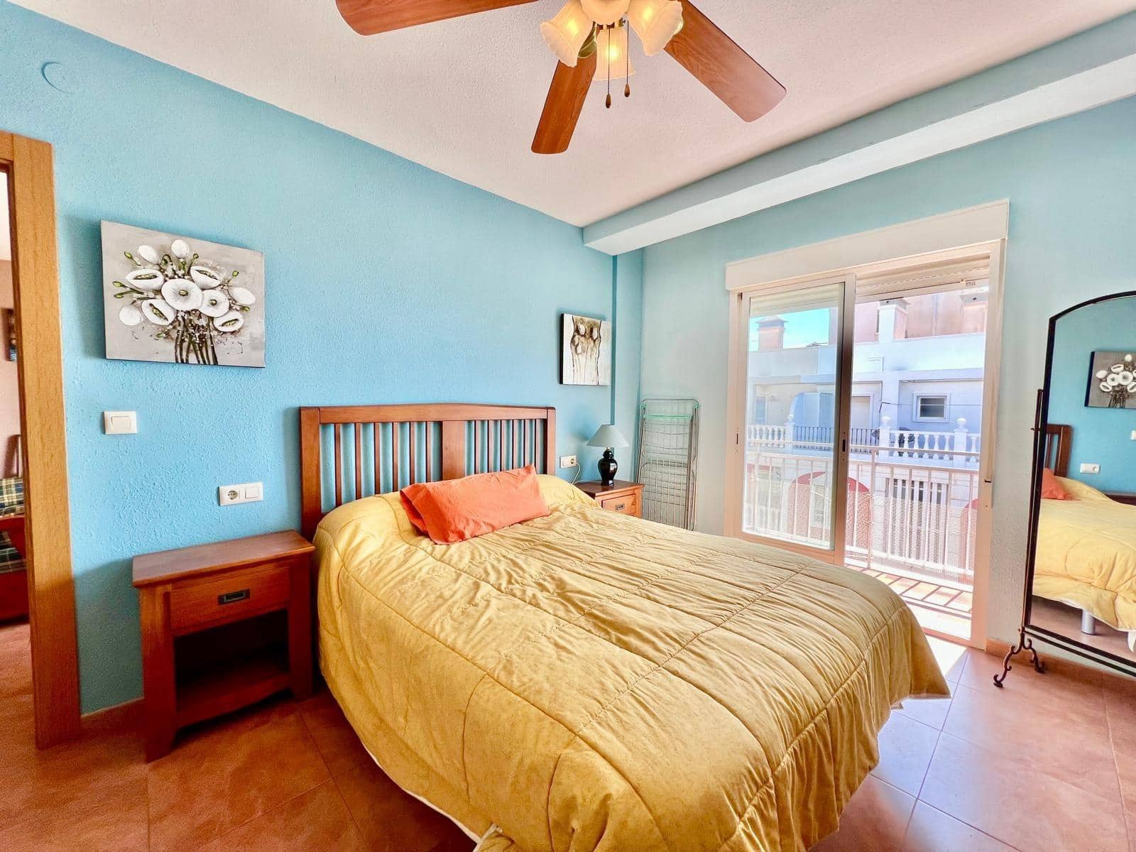 3 chambre Penthouse à vendre à Torrevieja - 255 000 € (Ref: 9877396)