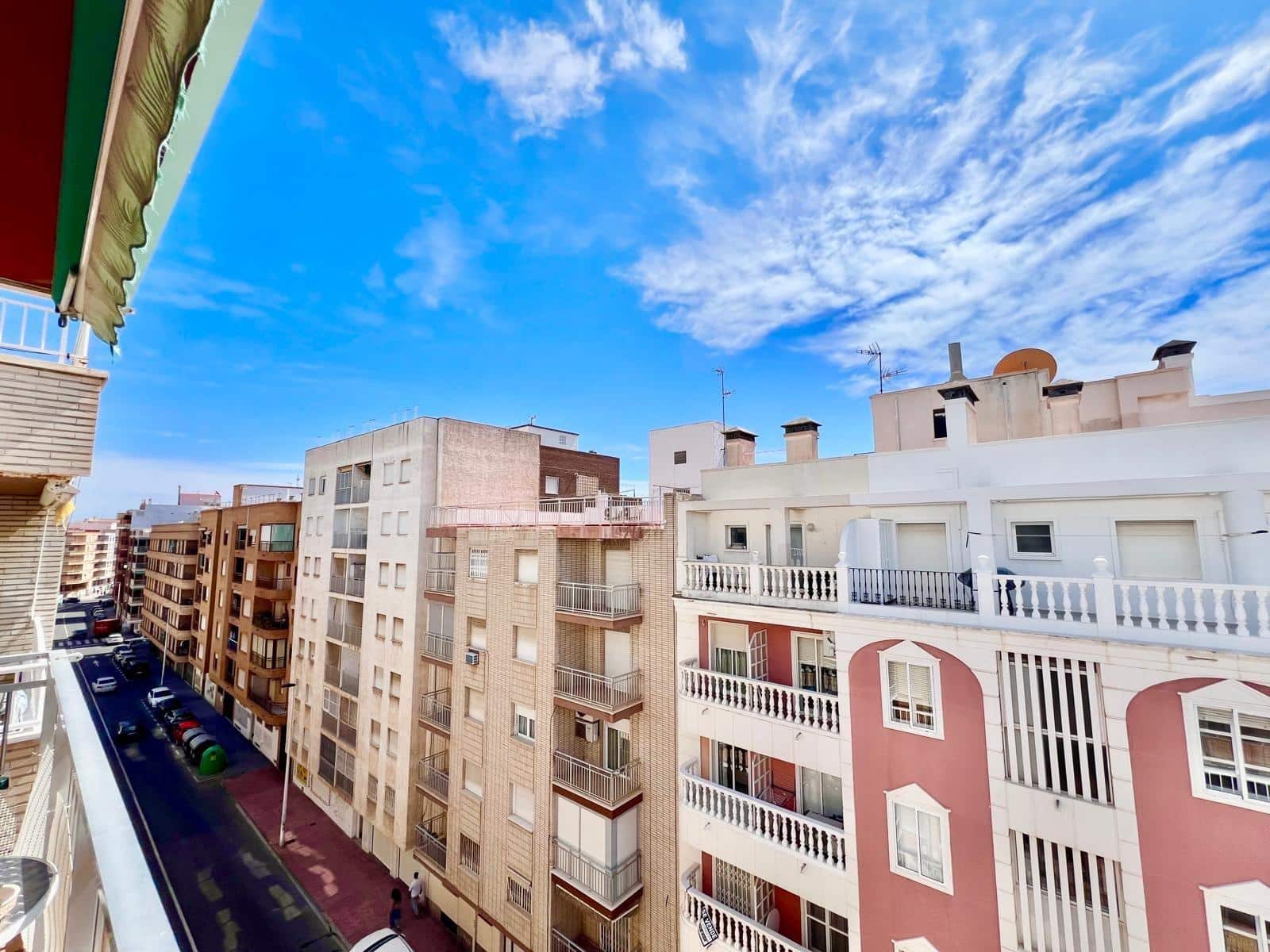 3 chambre Penthouse à vendre à Torrevieja - 255 000 € (Ref: 9877396)
