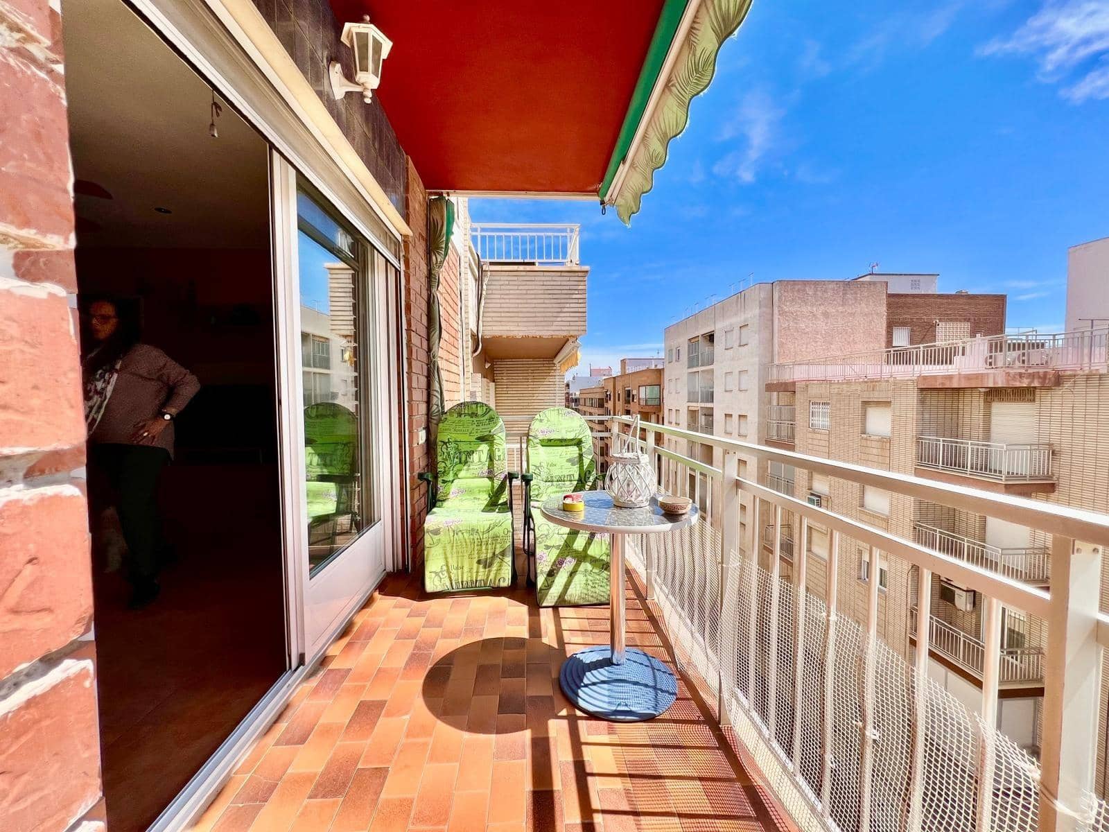 3 chambre Penthouse à vendre à Torrevieja - 255 000 € (Ref: 9877396)