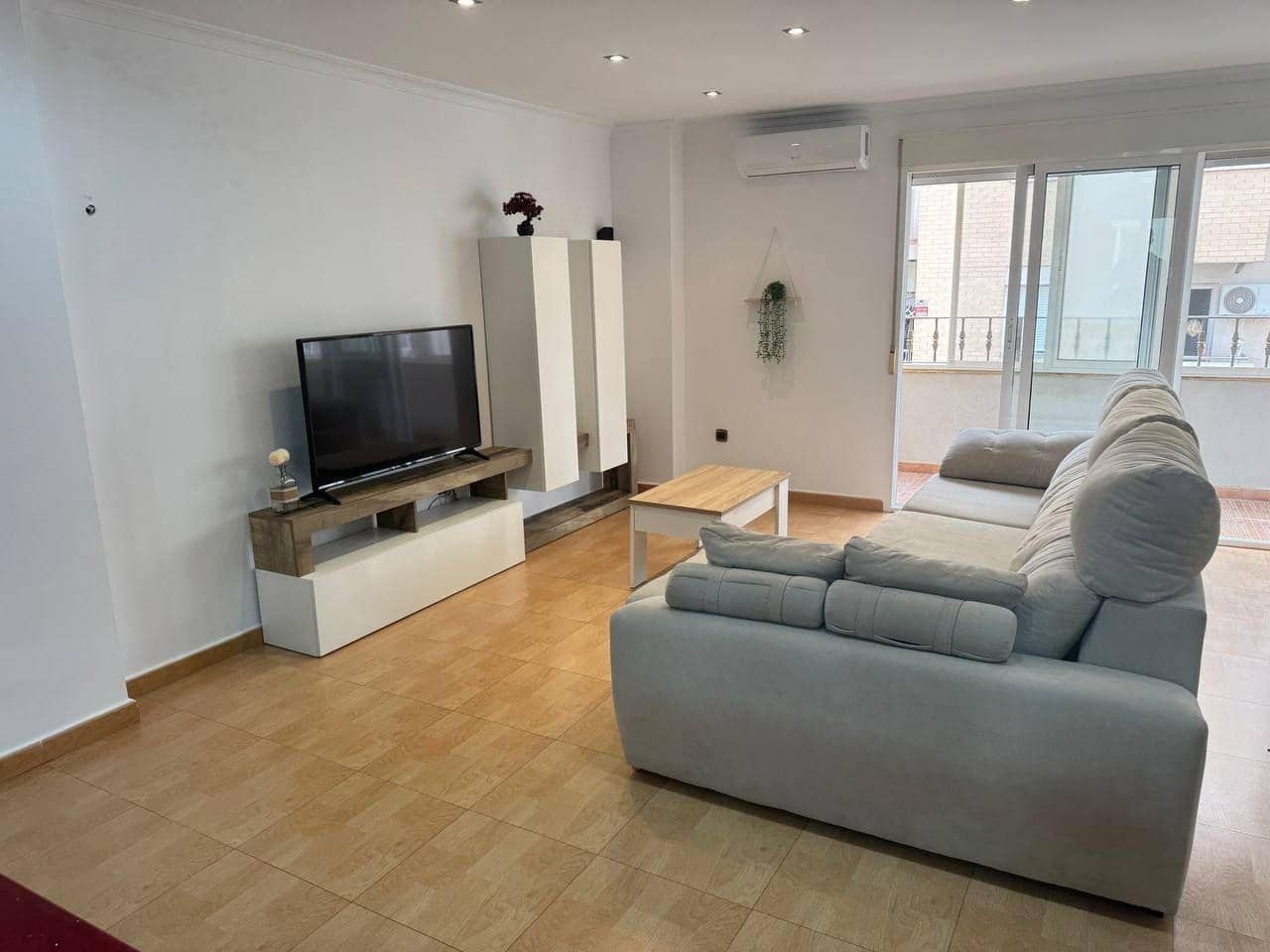 3 chambre Appartement à vendre à Torrevieja - 210 000 € (Ref: 9877398)