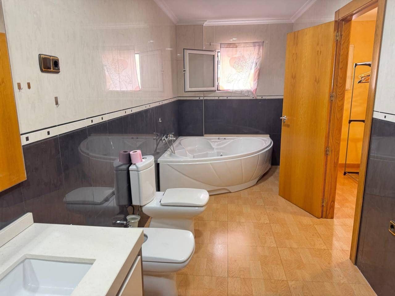 3 chambre Appartement à vendre à Torrevieja - 210 000 € (Ref: 9877398)