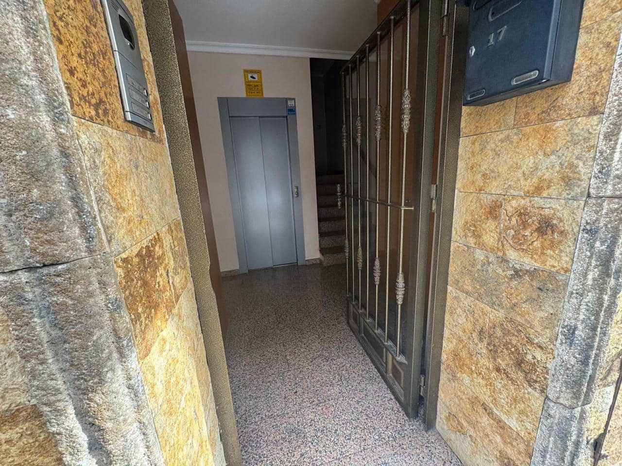 3 chambre Appartement à vendre à Torrevieja - 210 000 € (Ref: 9877398)