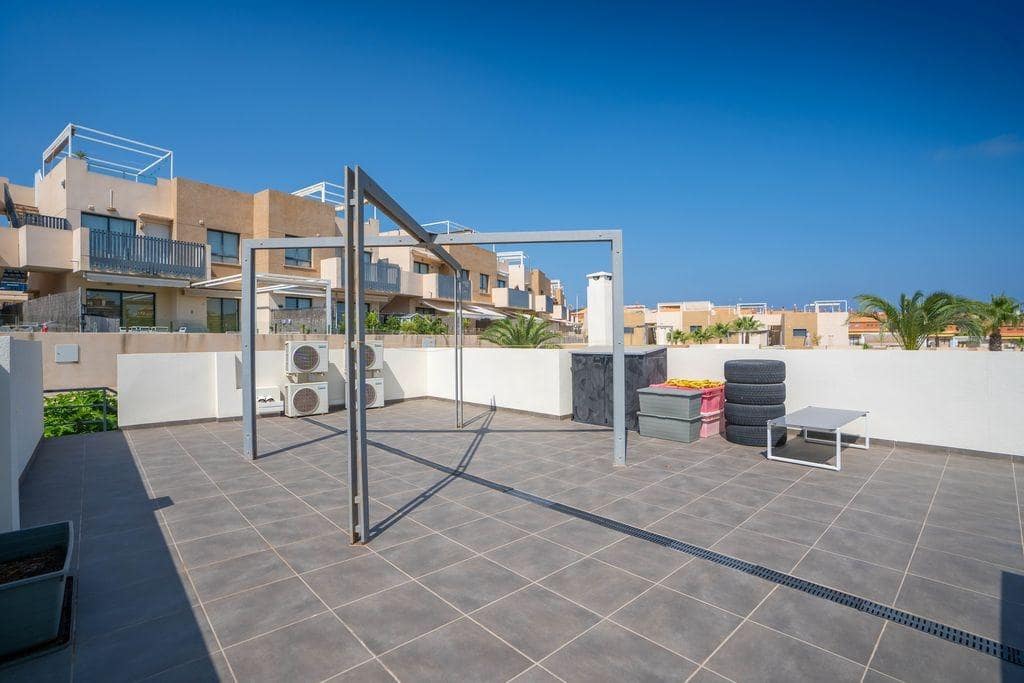 3 soveværelse Villa til salg i Orihuela Costa - € 499.000 (Ref: 9877400)