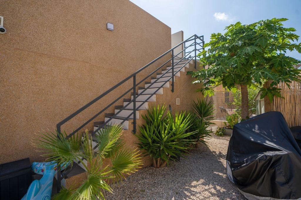 3 soveværelse Villa til salg i Orihuela Costa - € 499.000 (Ref: 9877400)