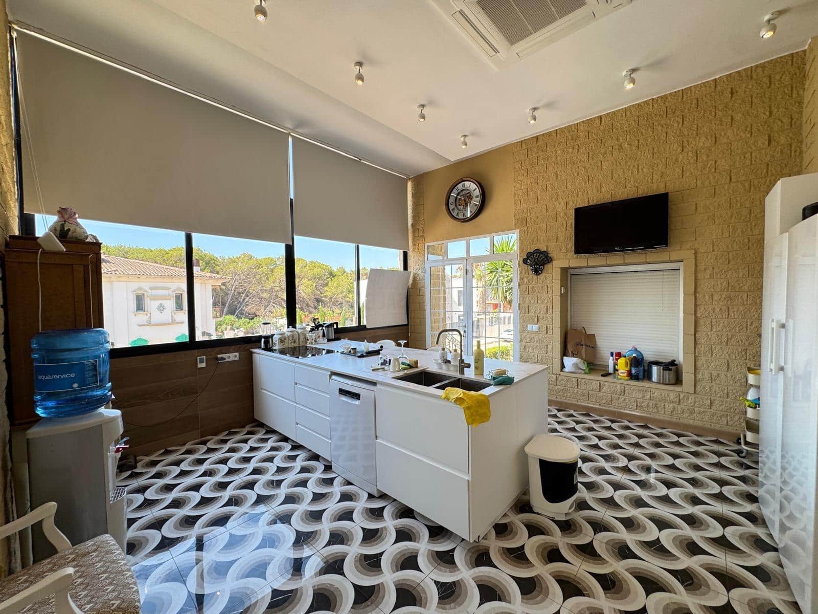 5 sovrum Villa till salu i Orihuela Costa med pool - 990 000 € (Ref: 9877413)