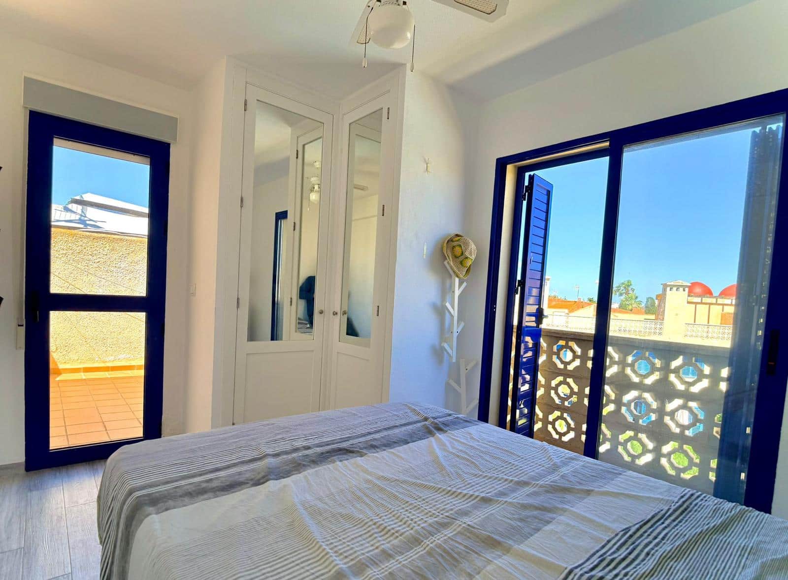 4 bedroom Apartment for sale in Los Nietos - € 179,500 (Ref: 9877998)