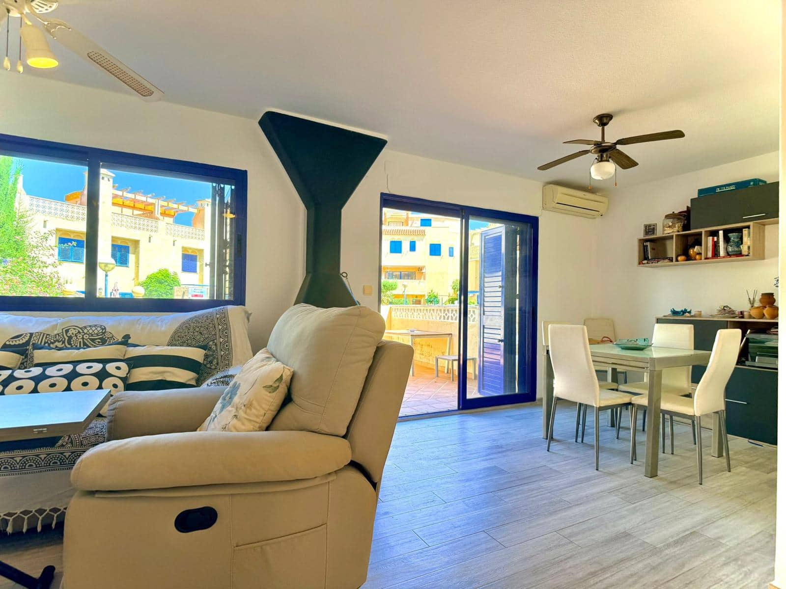 4 bedroom Apartment for sale in Los Nietos - € 179,500 (Ref: 9877998)