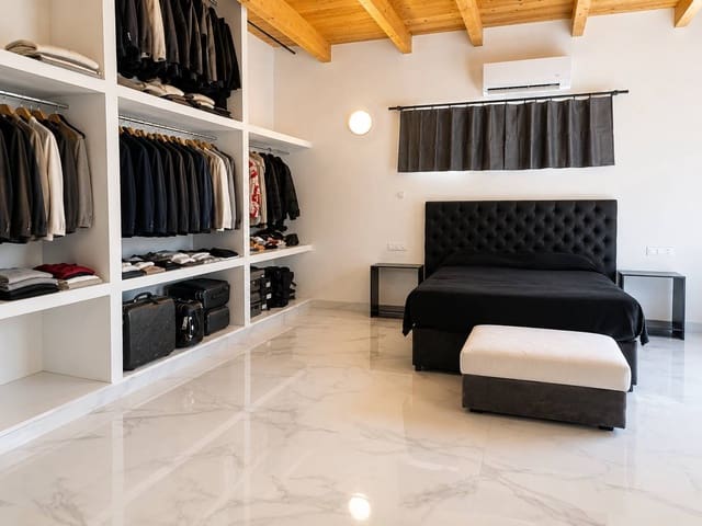 3 sovrum Villa till salu i La Aparecida, Orihuela med garage - 330 000 € (Ref: 9877999)
