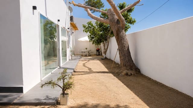 3 sovrum Villa till salu i La Aparecida, Orihuela med garage - 330 000 € (Ref: 9877999)
