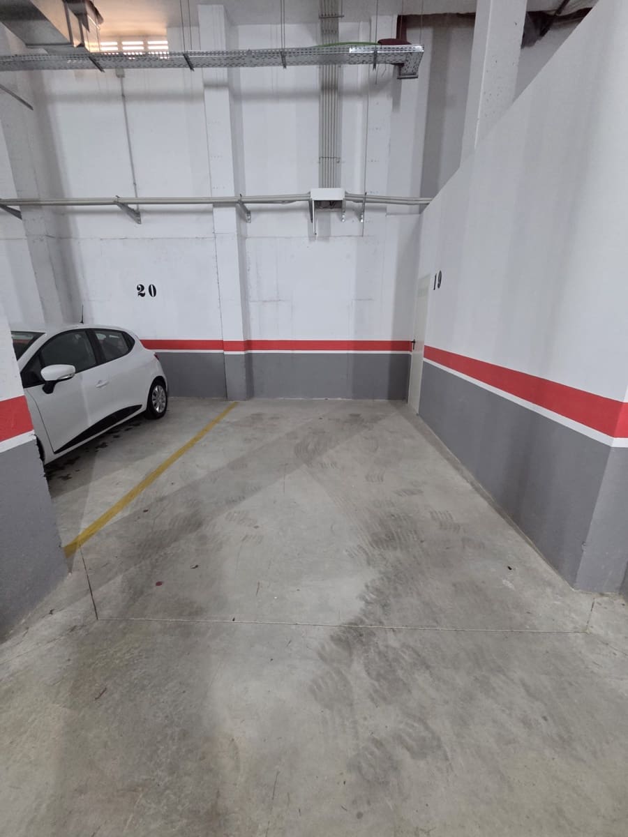 2 makuuhuone Huoneisto myytävänä paikassa Villamartin mukana 
autotalli - 315 000 € (Ref: 9878003)