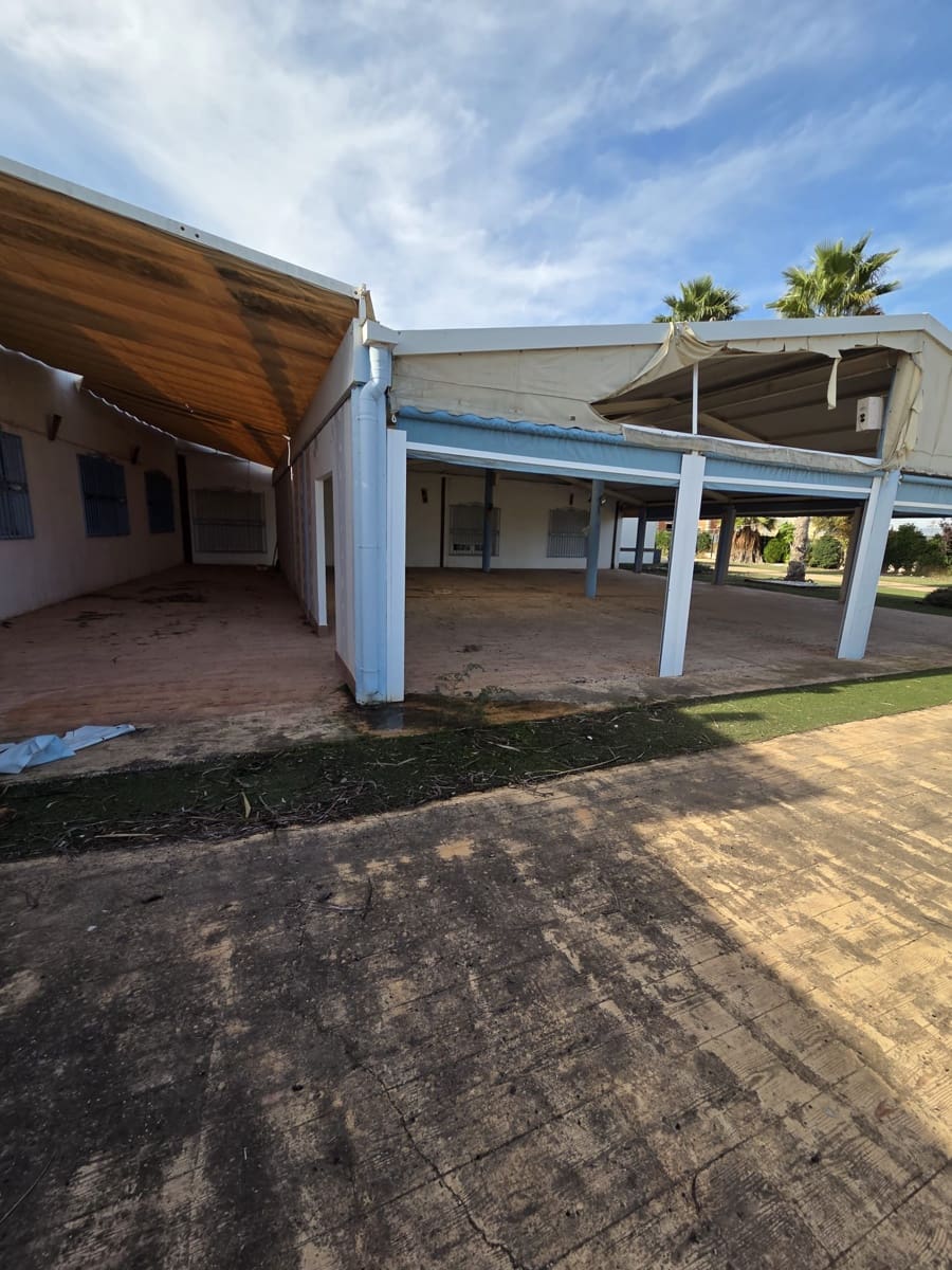 Commercial for sale in Callosa de Segura - € 1,400,000 (Ref: 9878020)