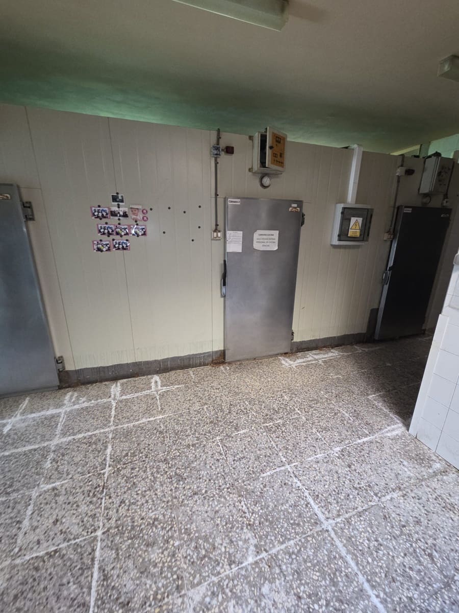 Commercial for sale in Callosa de Segura - € 1,400,000 (Ref: 9878020)