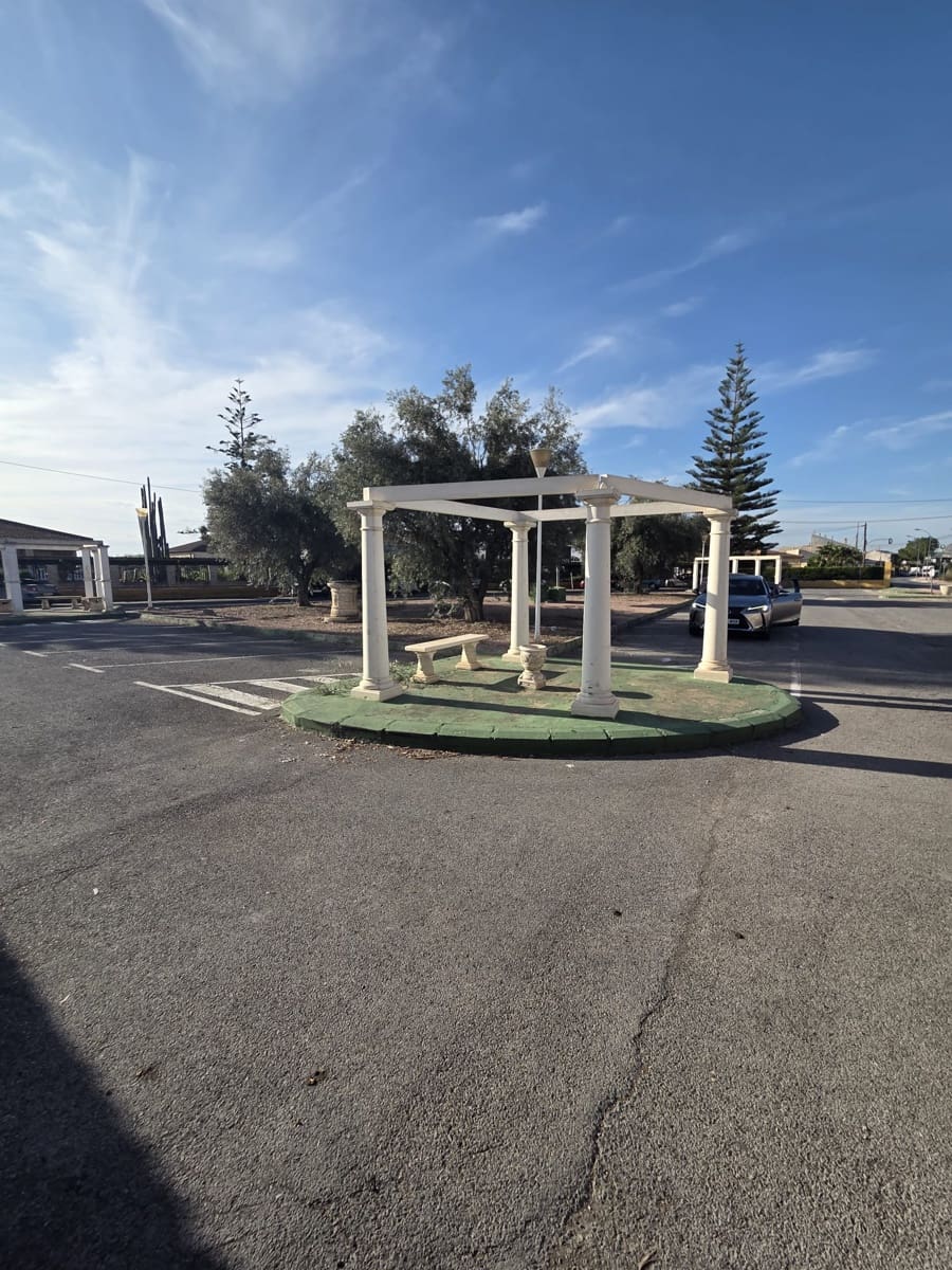 Commercial for sale in Callosa de Segura - € 1,400,000 (Ref: 9878020)