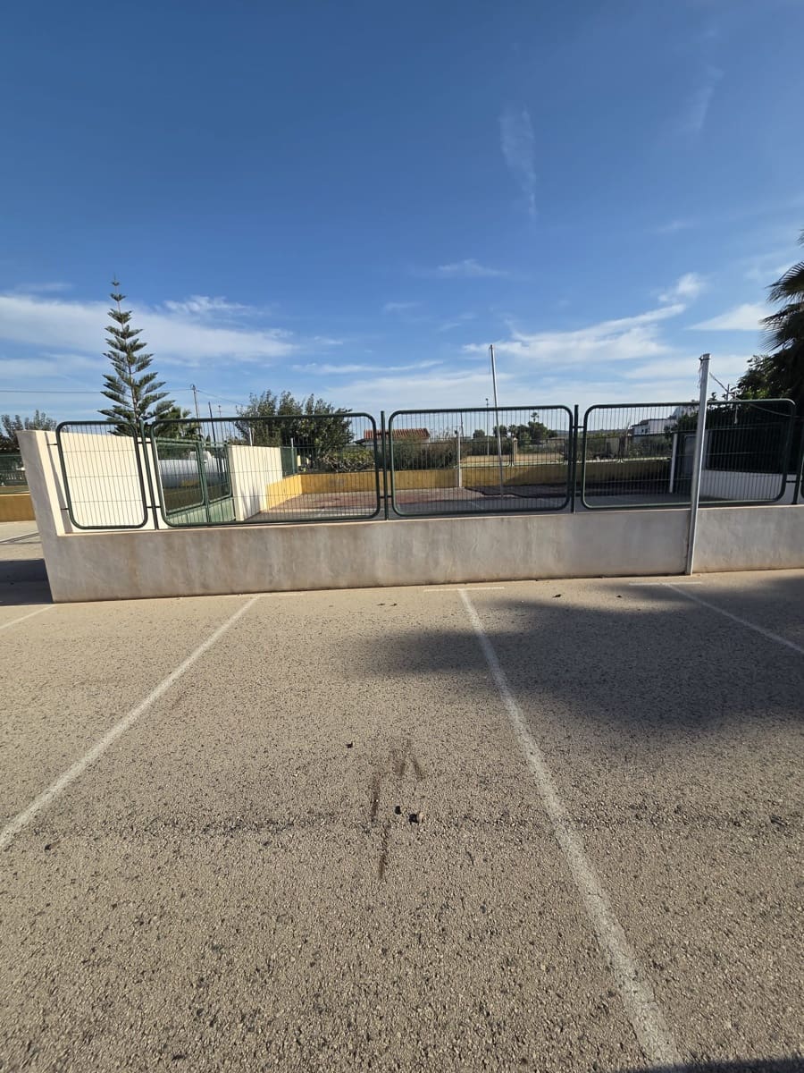 Commercial for sale in Callosa de Segura - € 1,400,000 (Ref: 9878020)