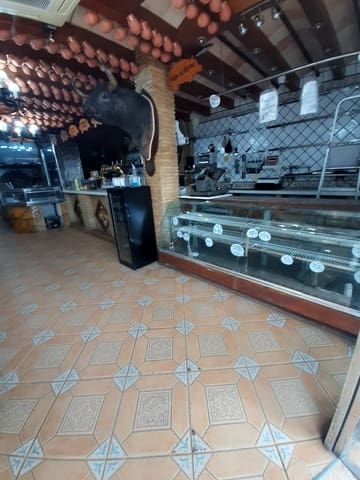 Kommersiell til salgs i Playa de los Náufragos, Torrevieja - € 550 000 (Ref: 9878029)