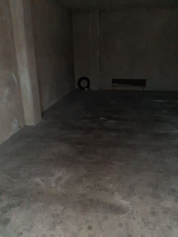 Garage in vendita in Avenida Habaneras - Curva de Palangre, Torrevieja - 20.000 € (Rif: 9878030)