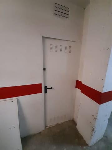 Comercial para venda em El Molino, Torrevieja - 8 000 € (Ref: 9878032)