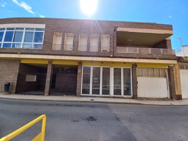 Empresa para venda em Torre de la Horadada, Pilar de la Horadada - 850 000 € (Ref: 9878037)