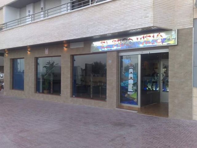 Comercial para venda em Playa del Cura, Torrevieja - 450 000 € (Ref: 9878041)
