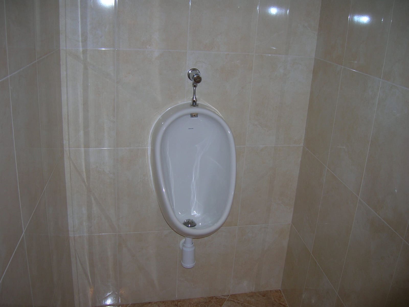 Commerciale in vendita in Torrevieja - 450.000 € (Rif: 9878041)