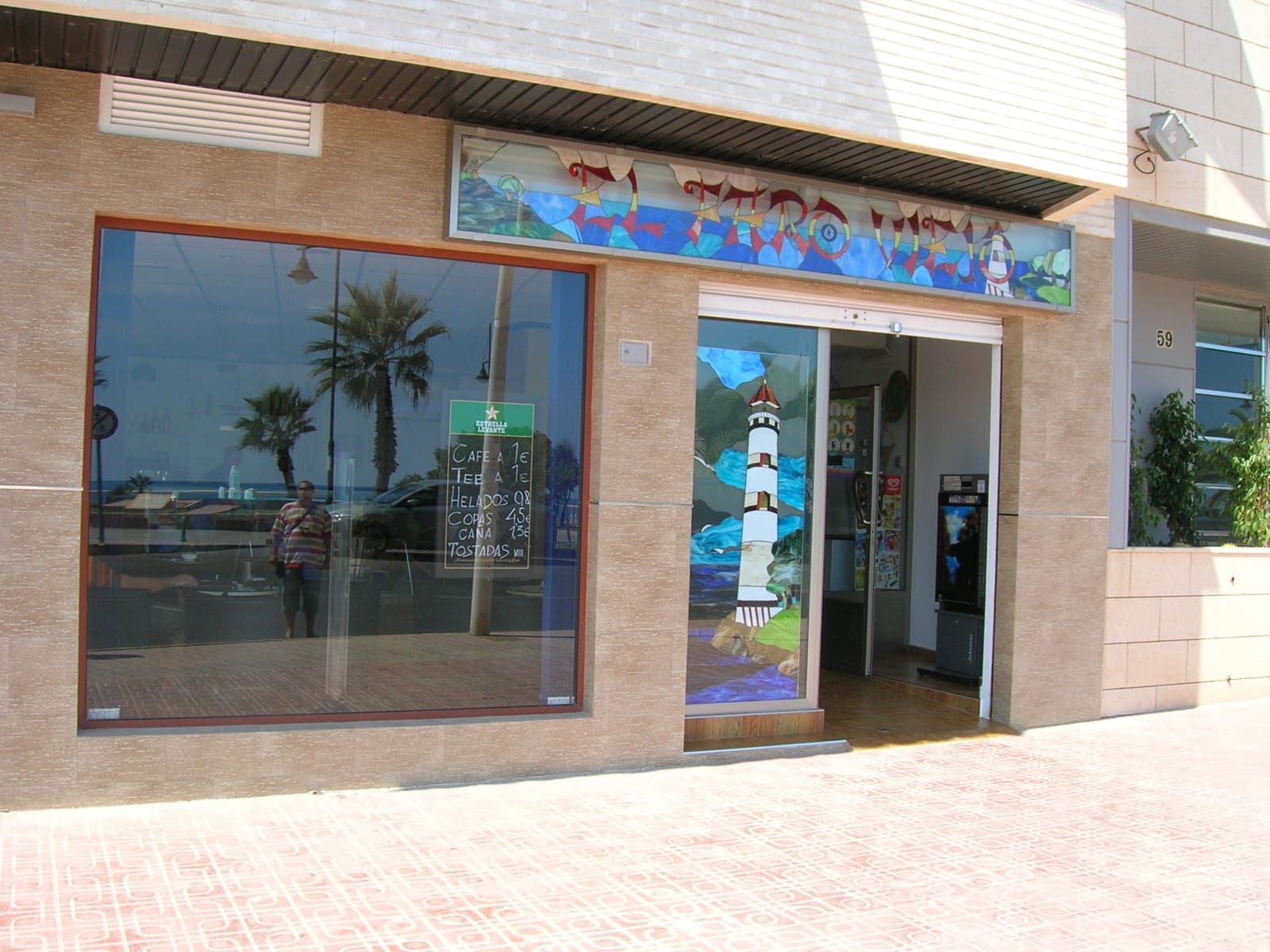 Commerciale in vendita in Torrevieja - 450.000 € (Rif: 9878041)