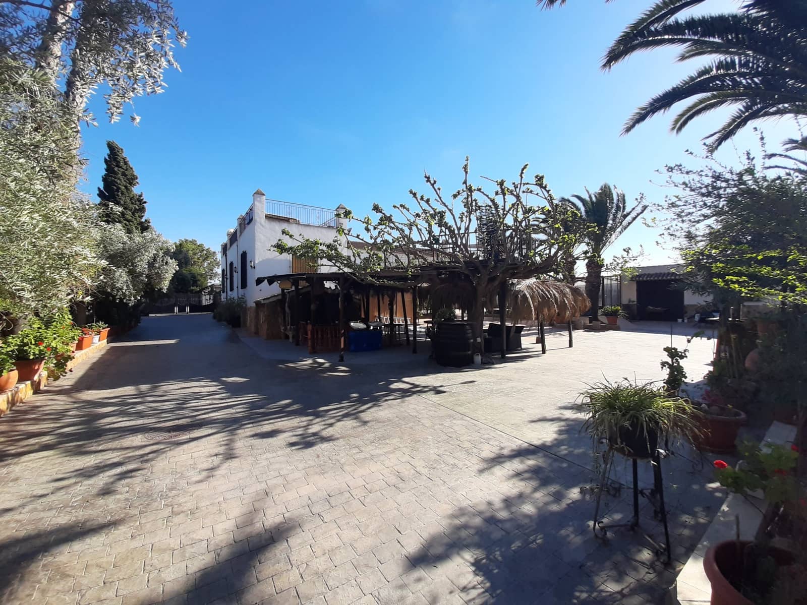 8 soverom Finca/Herregård til salgs i Orihuela med svømmebasseng garasje - € 1 700 000 (Ref: 9878043)