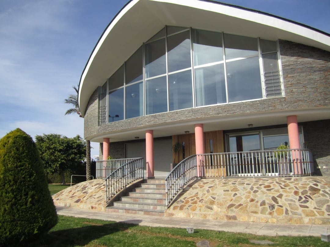 5 bedroom Finca/Country House for sale in Los Montesinos with pool garage - € 1,675,000 (Ref: 9878046)