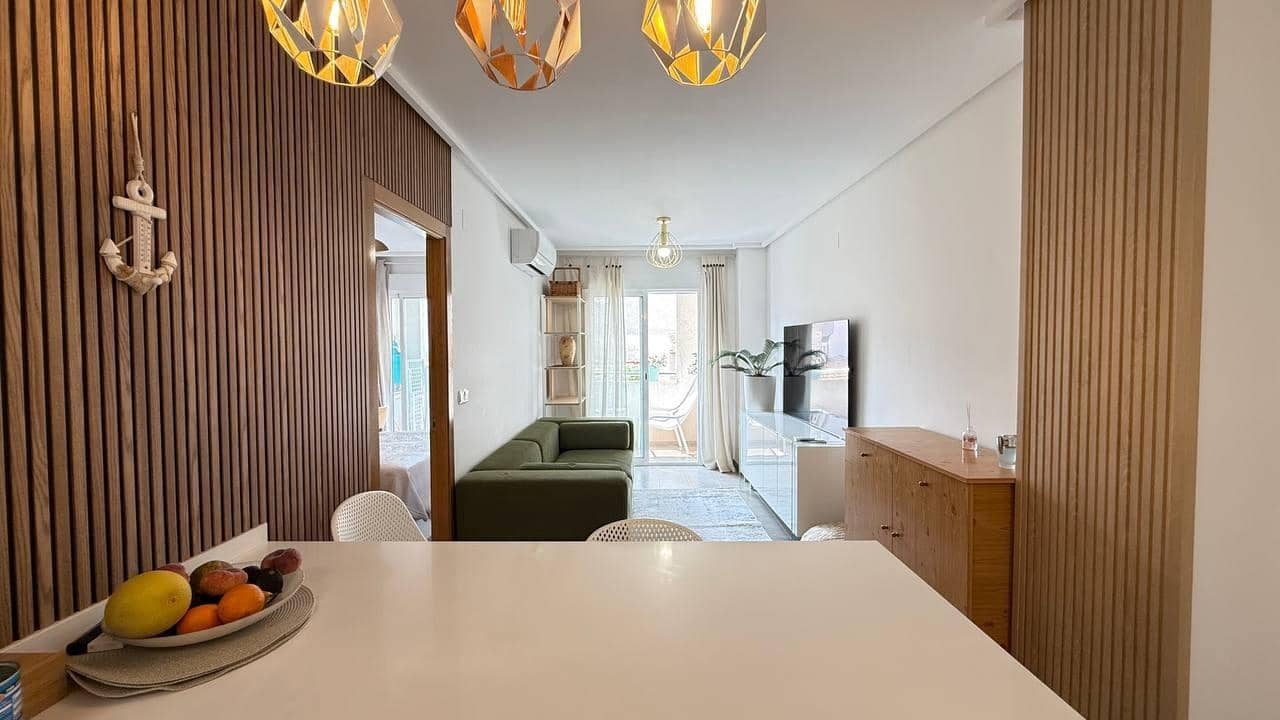 1 sypialnia Apartament na sprzedaż w Torrevieja - 145 000 € (Ref: 9878053)