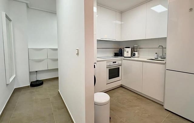 Apartamento de 1 habitación en Puerto Deportivo, Torrevieja en venta - 145.000 € (Ref: 9878053)