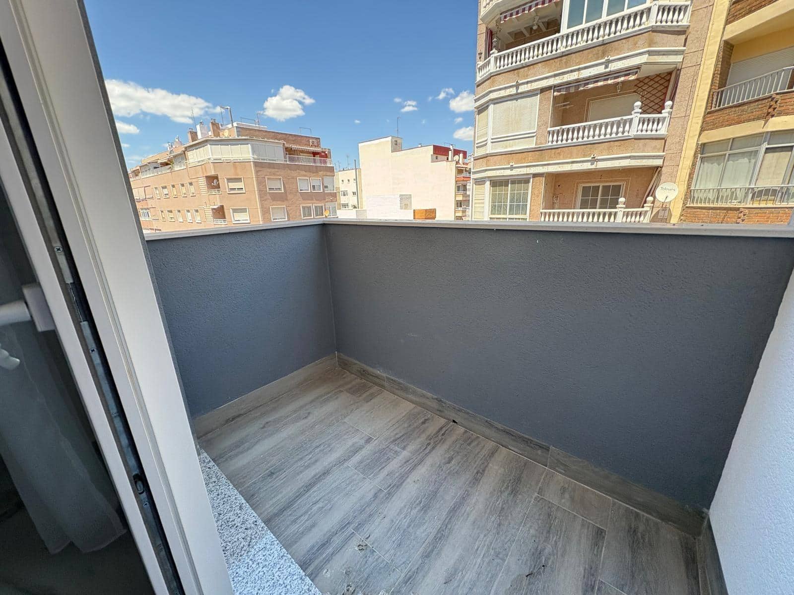 2 soveværelse Lejlighed til salg i Torrevieja - € 239.000 (Ref: 9878058)