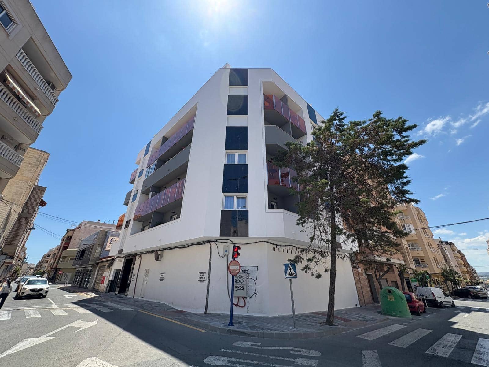 2 soveværelse Lejlighed til salg i Torrevieja - € 239.000 (Ref: 9878058)