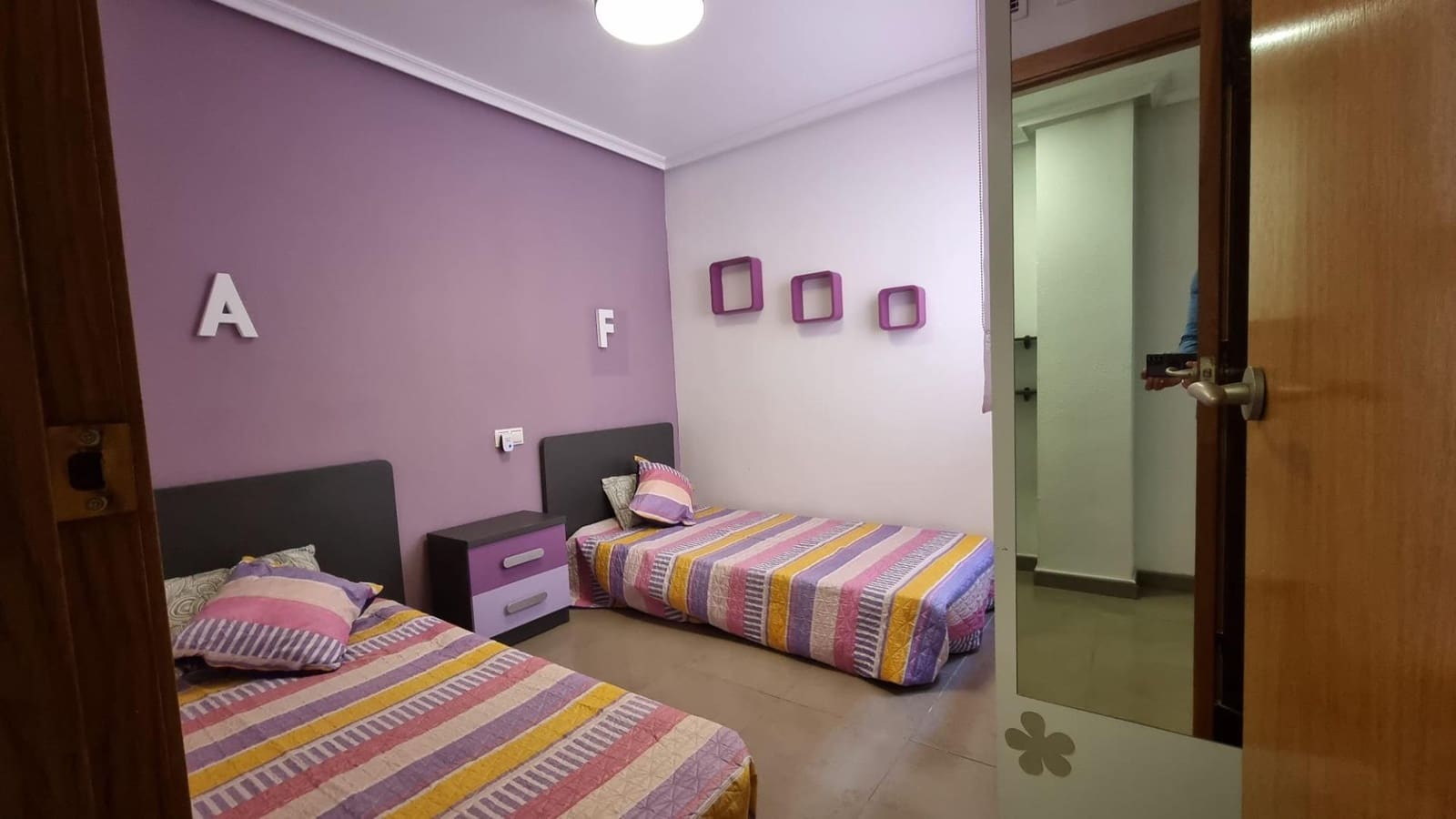 2 bedroom Apartment for sale in Torrevieja - € 144,000 (Ref: 9878061)