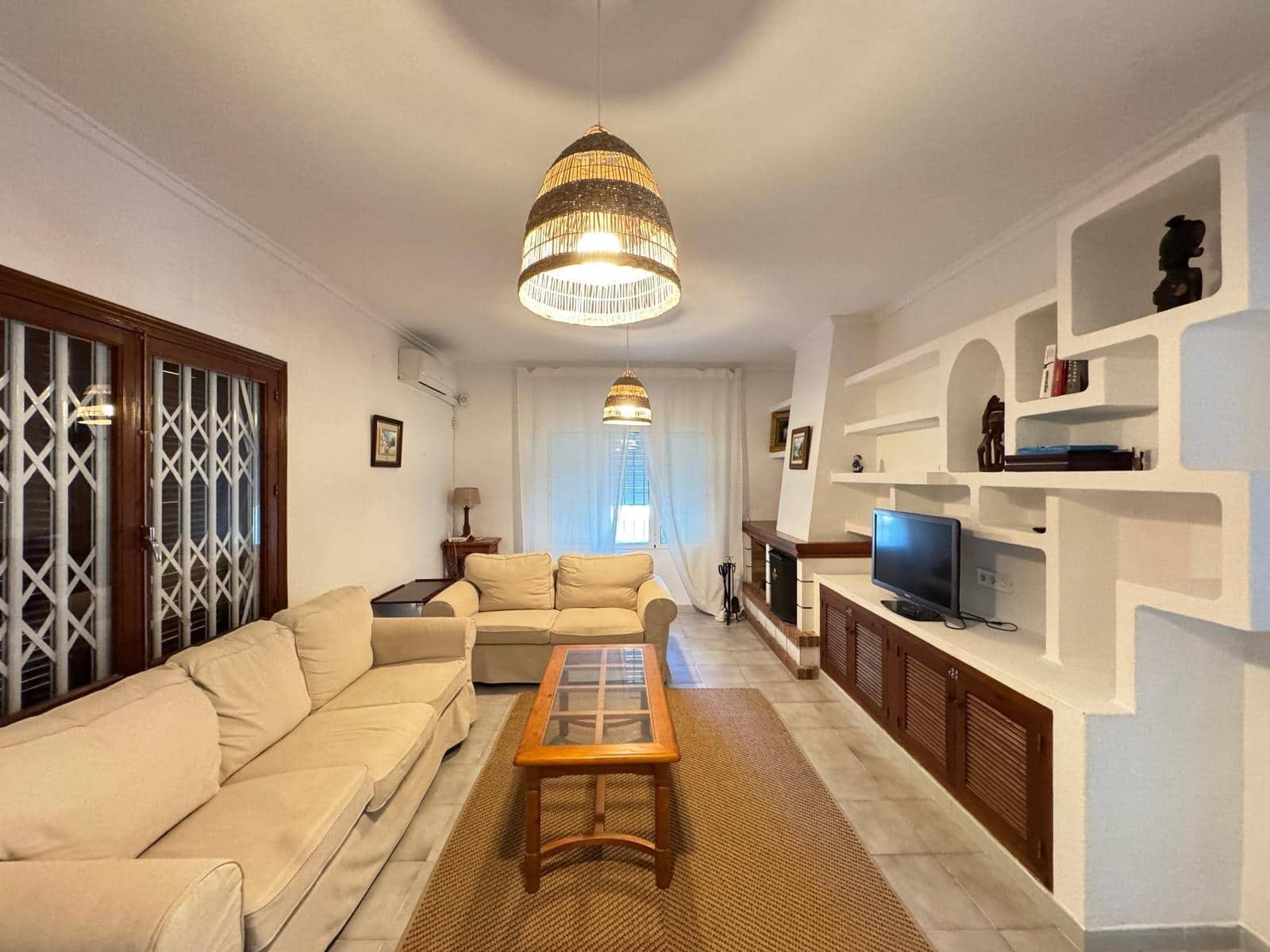 3 soveværelse Villa til salg i Cabo Roig med swimmingpool - € 750.000 (Ref: 9878062)