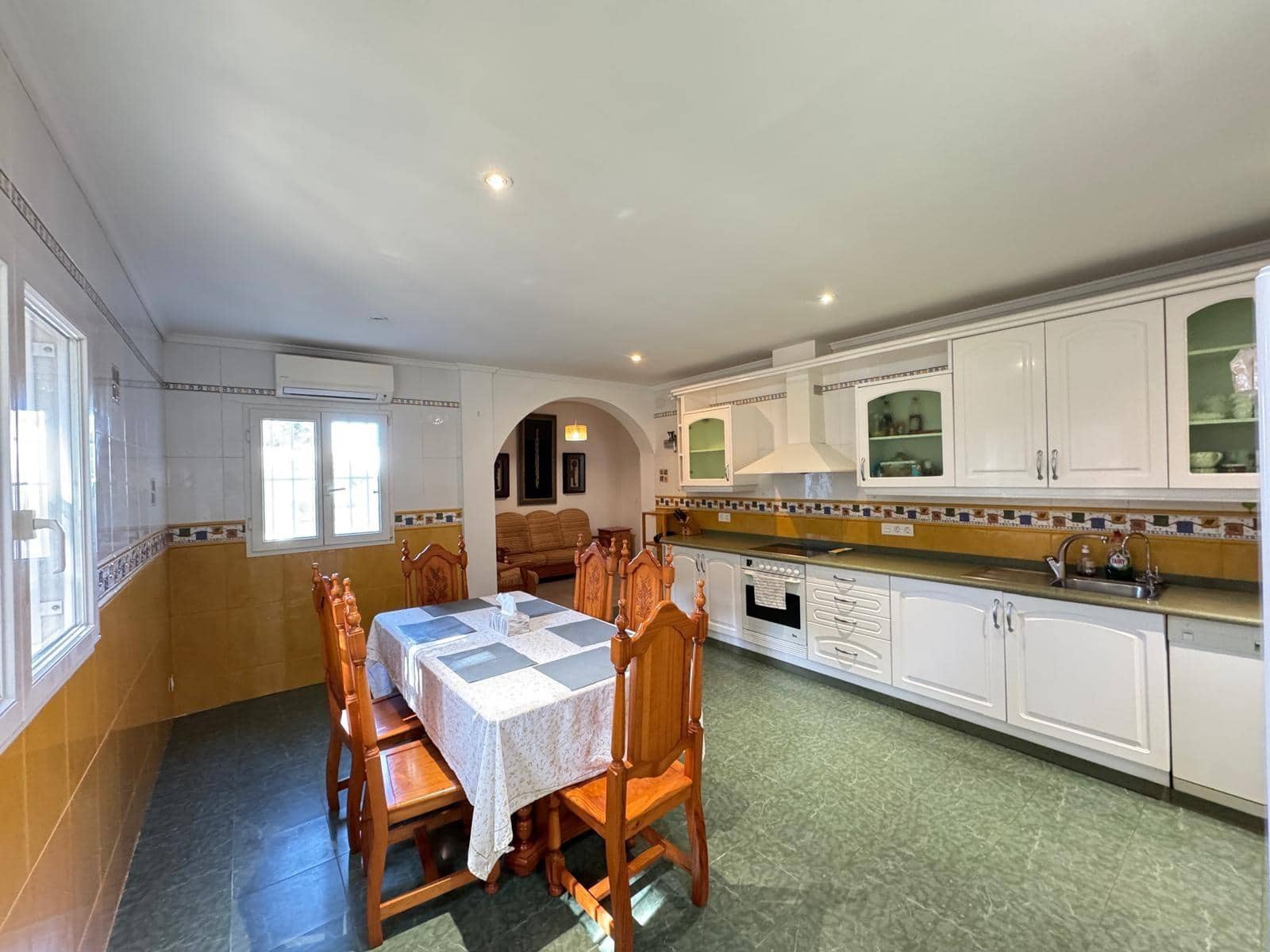 3 soveværelse Villa til salg i Cabo Roig med swimmingpool - € 750.000 (Ref: 9878062)