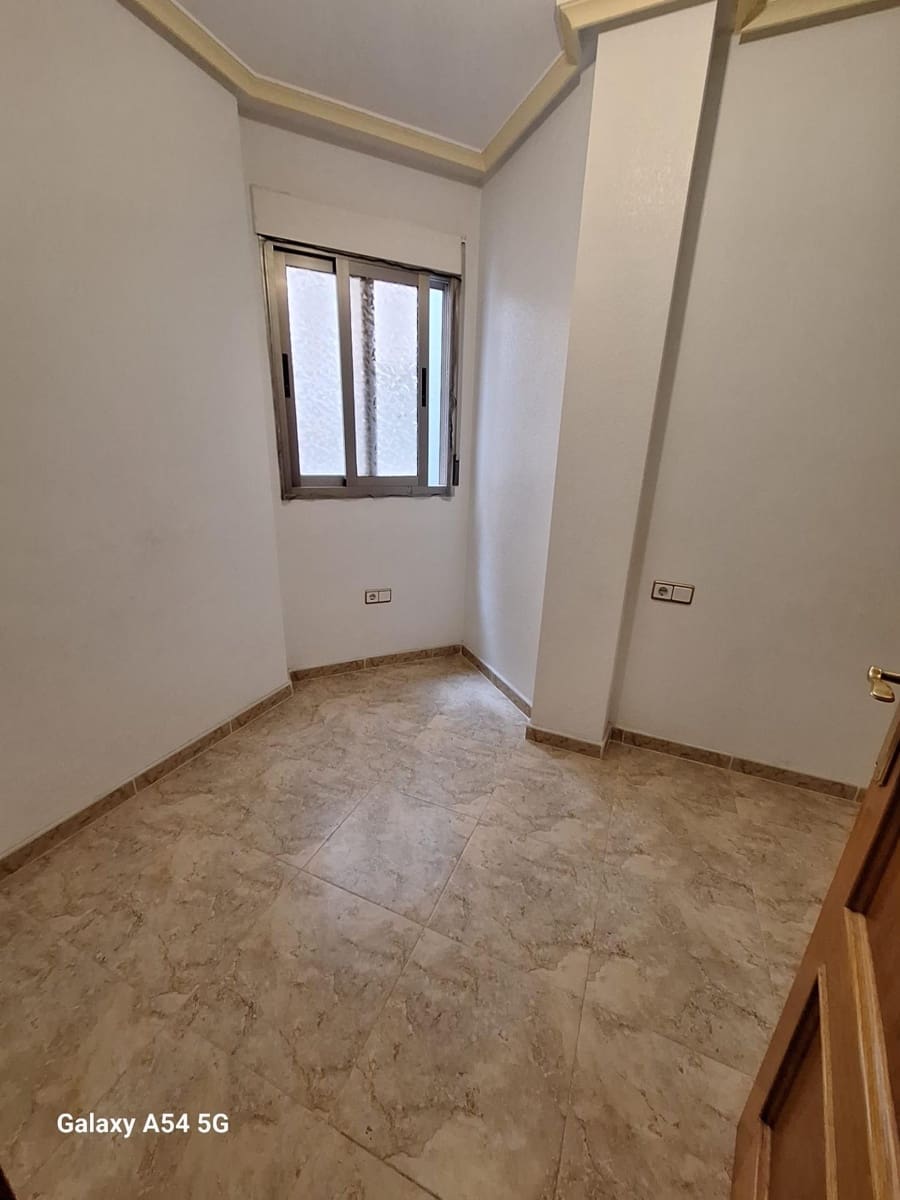 2 soveværelse Lejlighed til salg i Torrevieja - € 165.000 (Ref: 9878063)