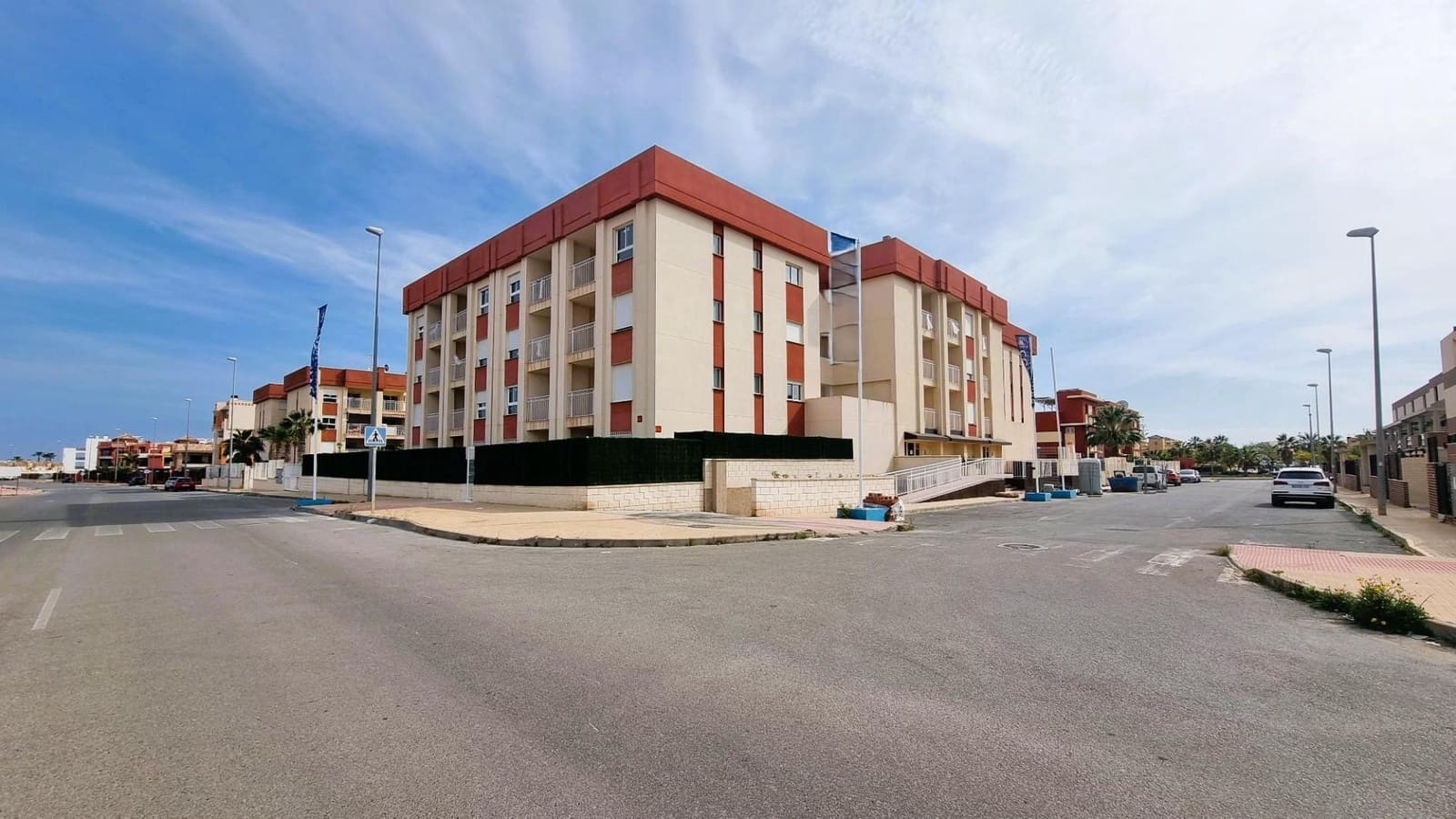 2 slaapkamer Appartement te koop in Orihuela Costa met zwembad garage - € 192.000 (Ref: 9878065)