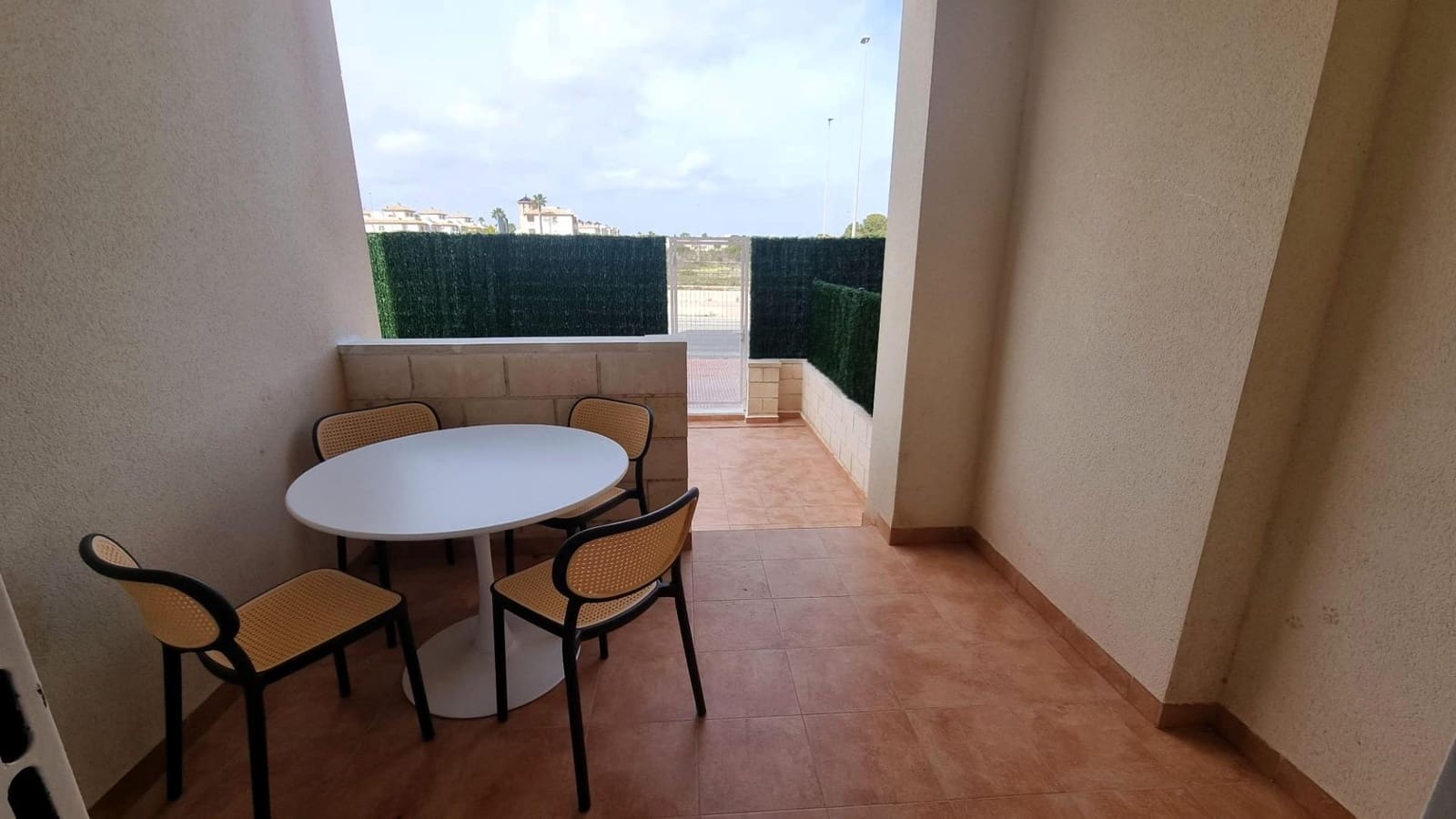 2 slaapkamer Appartement te koop in Orihuela Costa met zwembad garage - € 192.000 (Ref: 9878065)