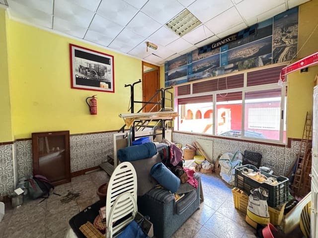 Erhverv til salg i Playa del Cura, Torrevieja - € 129.900 (Ref: 9878066)