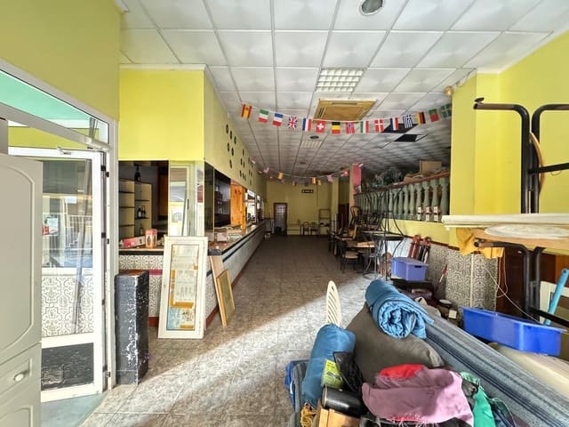 Erhverv til salg i Playa del Cura, Torrevieja - € 129.900 (Ref: 9878066)