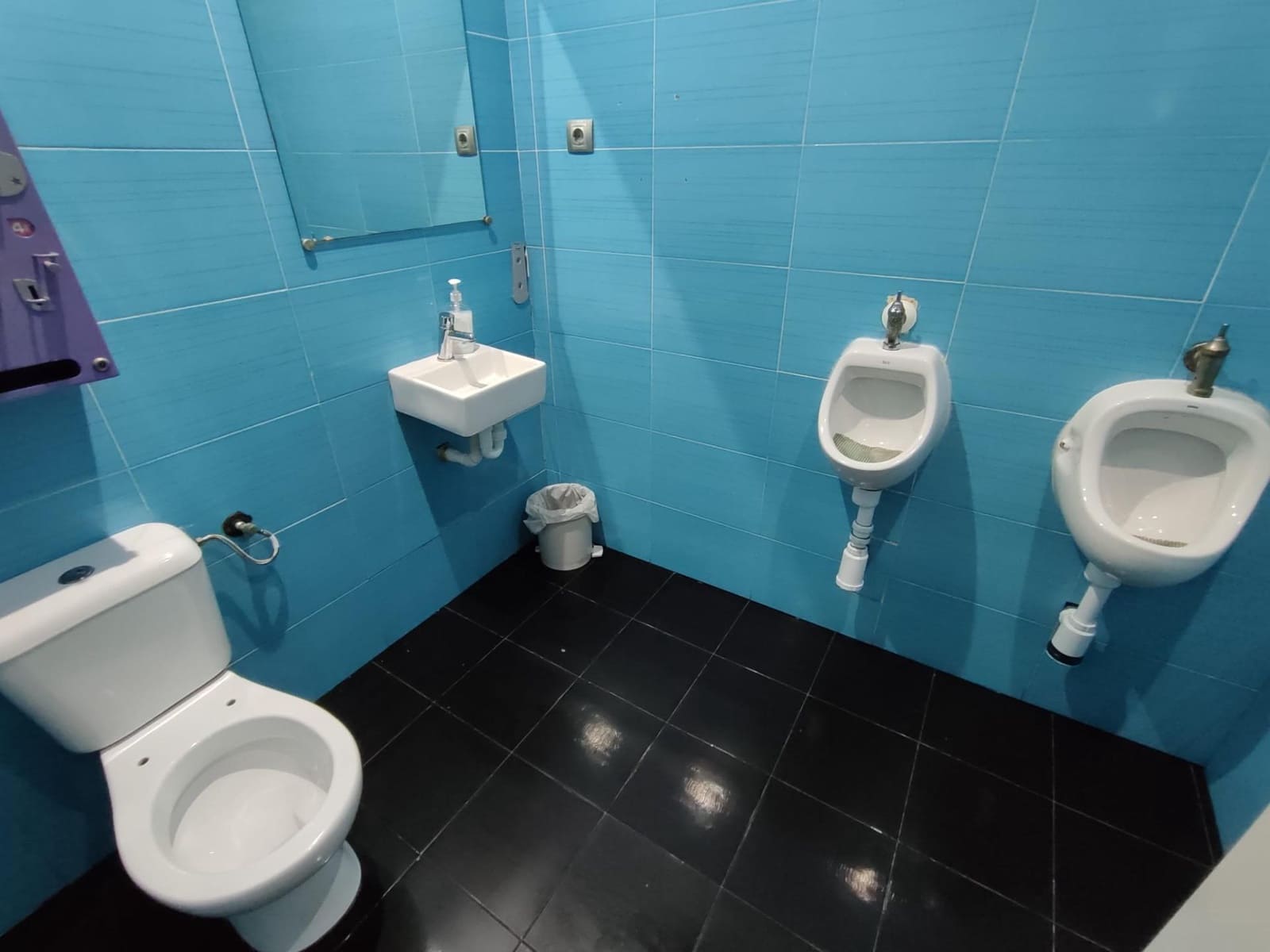 Gewerbe zu verkaufen in Orihuela Costa - 630.000 € (Ref: 9878068)