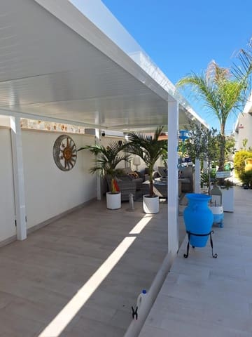 Villa/Maison à vendre à El Chaparral, Torrevieja avec piscine - 594 000 € (Ref: 9878071)