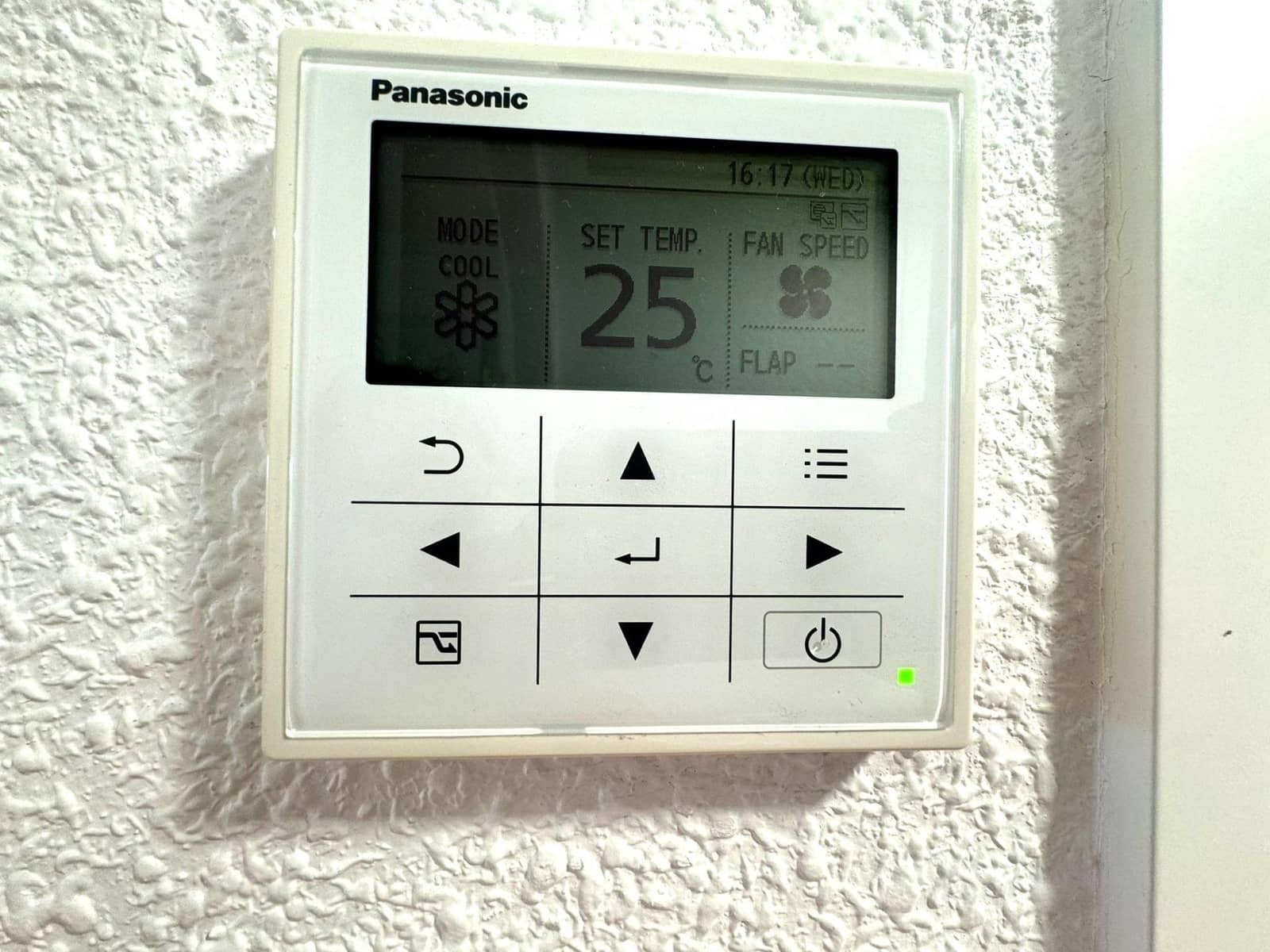 Penthouse for sale in Pilar de la Horadada - € 319,000 (Ref: 9878073)