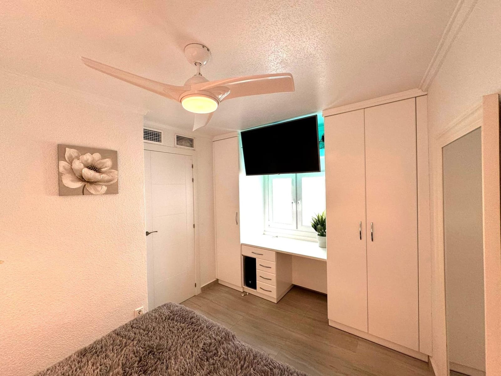 Penthouse for sale in Pilar de la Horadada - € 319,000 (Ref: 9878073)