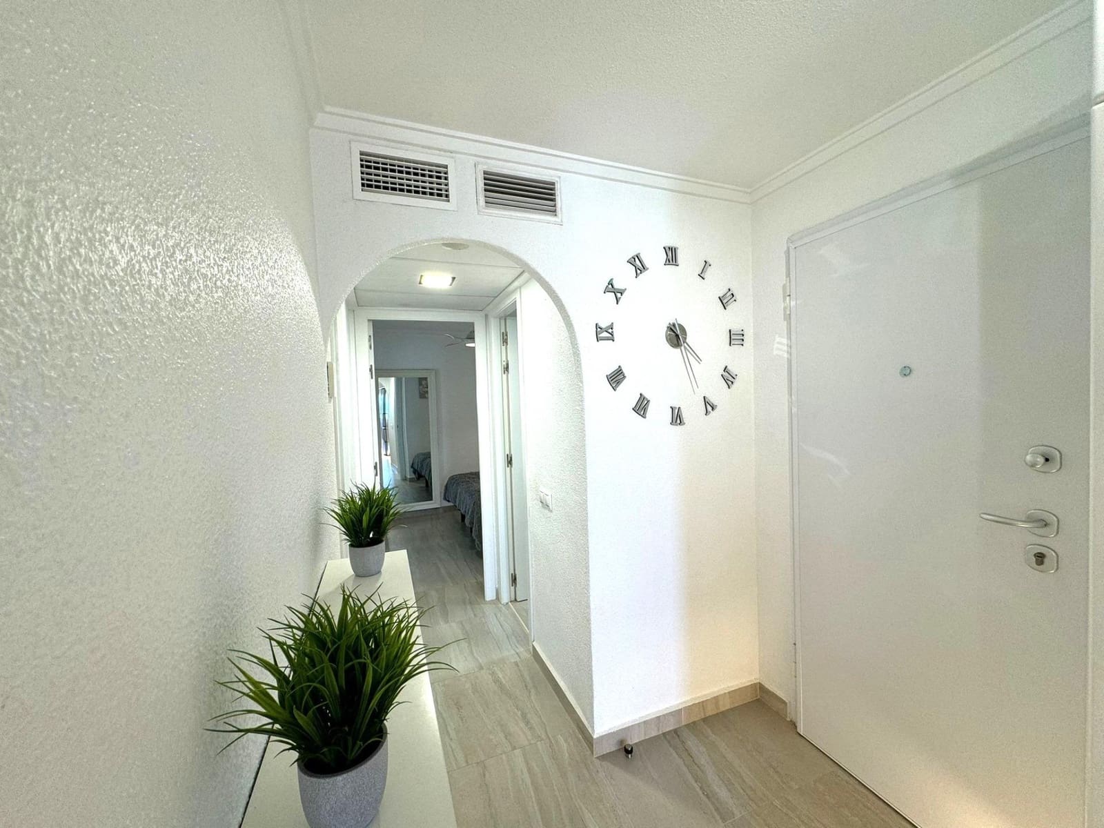 Penthouse for sale in Pilar de la Horadada - € 319,000 (Ref: 9878073)