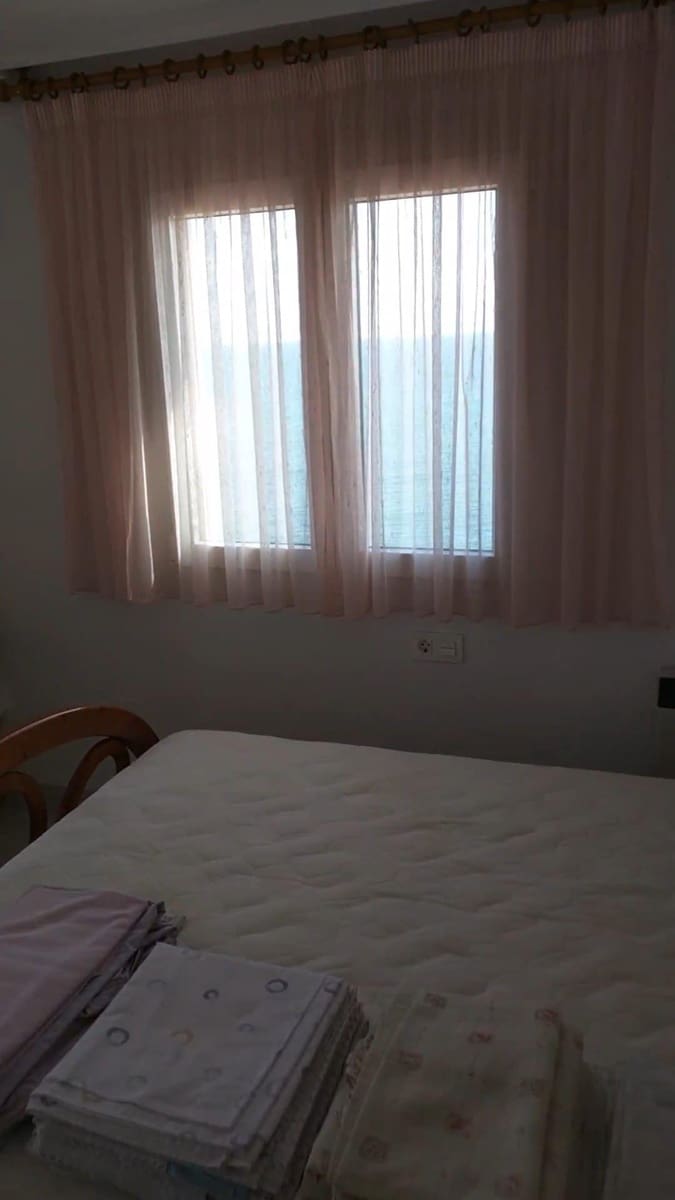 4 makuuhuone Huoneisto myytävänä paikassa Torrevieja mukana uima-altaan - 635 000 € (Ref: 9878075)