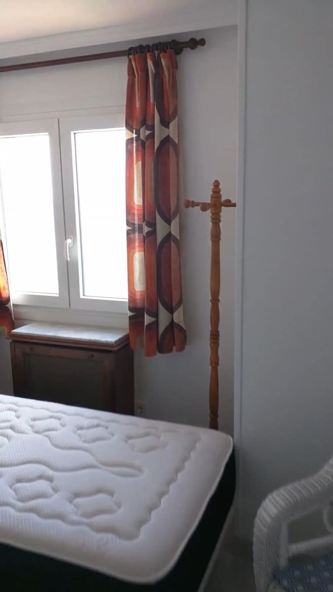 4 makuuhuone Huoneisto myytävänä paikassa Torrevieja mukana uima-altaan - 635 000 € (Ref: 9878075)