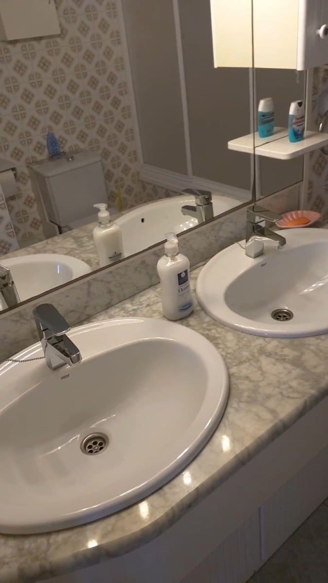 4 makuuhuone Huoneisto myytävänä paikassa Torrevieja mukana uima-altaan - 635 000 € (Ref: 9878075)