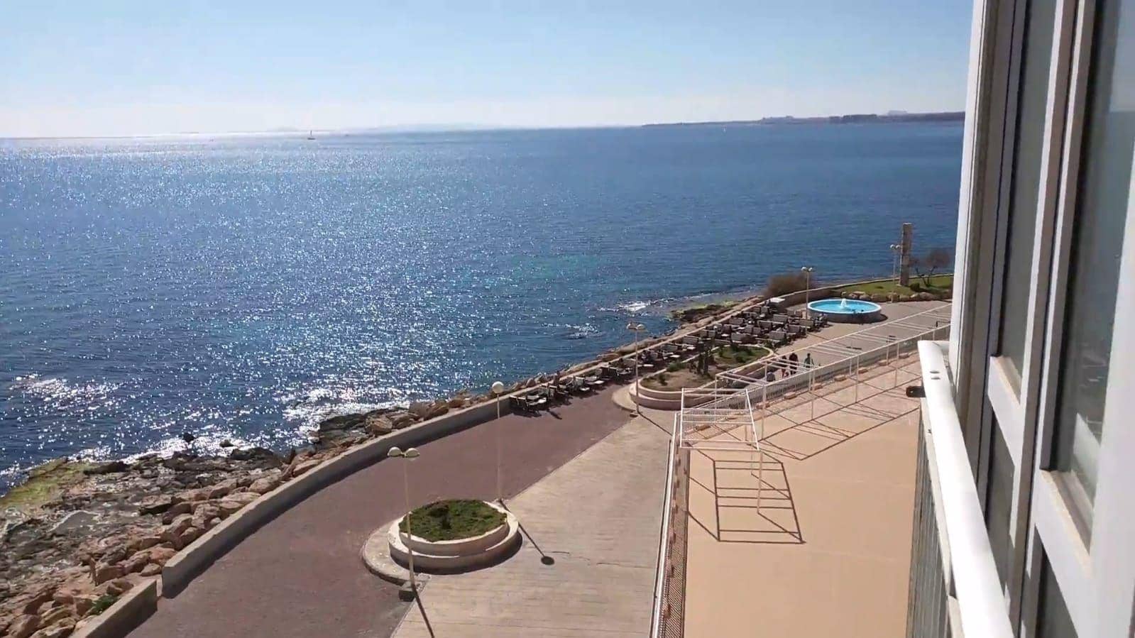 4 makuuhuone Huoneisto myytävänä paikassa Torrevieja mukana uima-altaan - 635 000 € (Ref: 9878075)