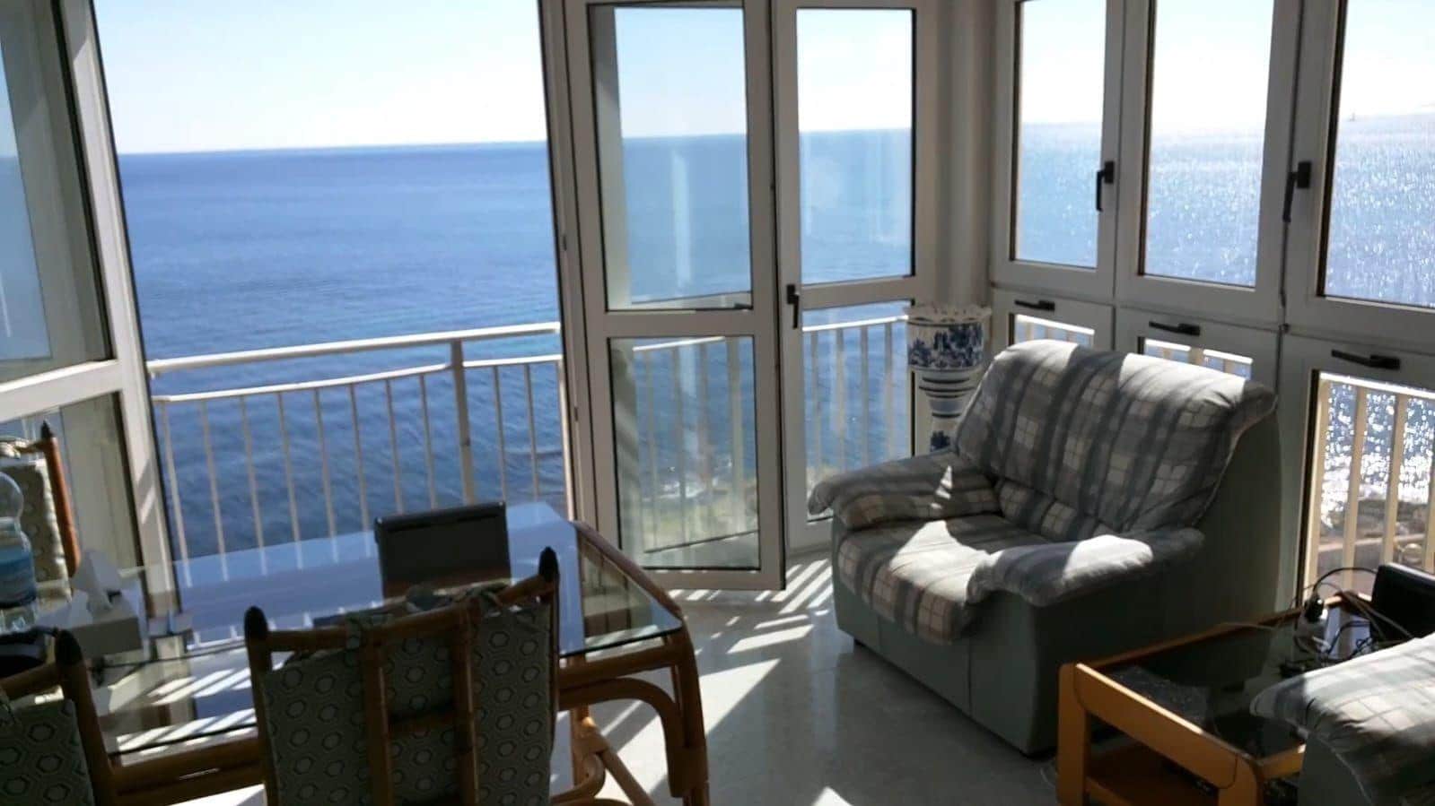 4 makuuhuone Huoneisto myytävänä paikassa Torrevieja mukana uima-altaan - 635 000 € (Ref: 9878075)